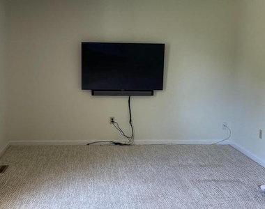 175 Blackwell Road - Photo Thumbnail 8