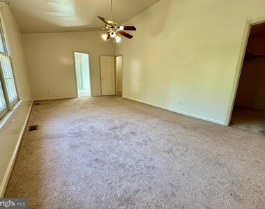 202 Anchor Cove - Photo Thumbnail 28