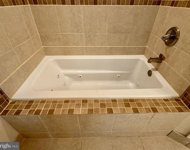 202 Anchor Cove - Photo Thumbnail 42