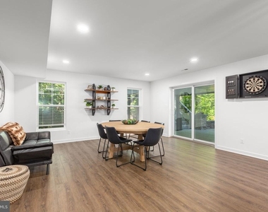 15 Grove Lane - Photo Thumbnail 39