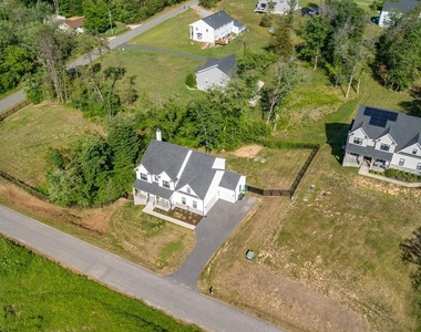 15 Grove Lane - Photo Thumbnail 63