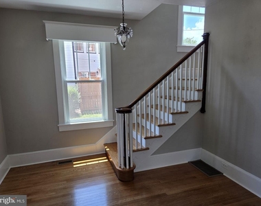 240 S Holliday Street - Photo Thumbnail 14