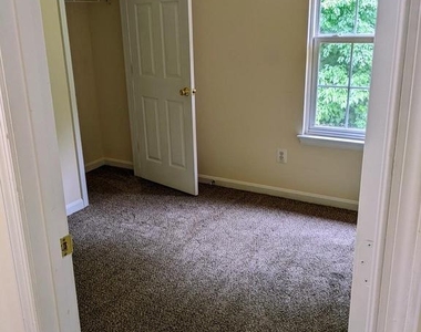 5569 Assateague Place - Photo Thumbnail 25