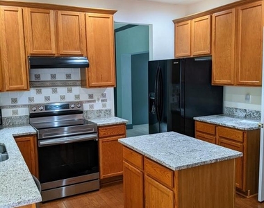 5569 Assateague Place - Photo Thumbnail 11