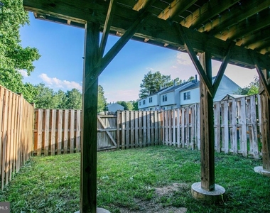 12830 Evansport Place - Photo Thumbnail 25