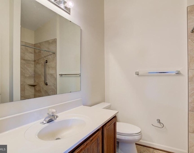 12830 Evansport Place - Photo Thumbnail 19
