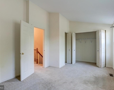 12830 Evansport Place - Photo Thumbnail 17