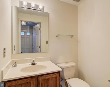 12830 Evansport Place - Photo Thumbnail 5