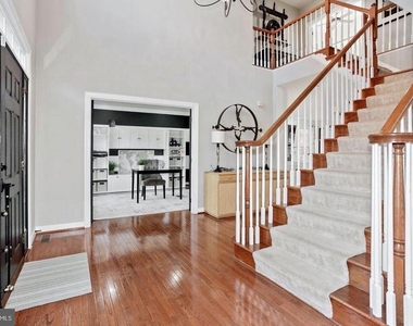 5401 Tomlinson Drive - Photo Thumbnail 3