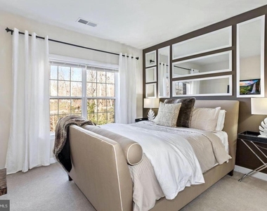 5401 Tomlinson Drive - Photo Thumbnail 16