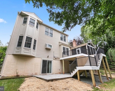 46450 Saffron Court - Photo Thumbnail 34