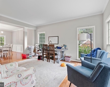 46450 Saffron Court - Photo Thumbnail 2