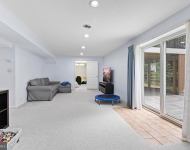 46450 Saffron Court - Photo Thumbnail 29