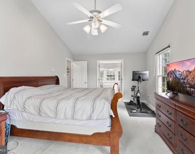 46450 Saffron Court - Photo Thumbnail 15