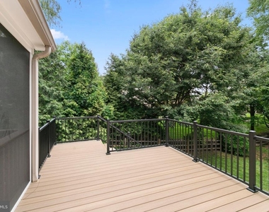 46450 Saffron Court - Photo Thumbnail 36