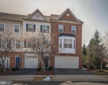 42451 Magellan Square - Photo Thumbnail 44