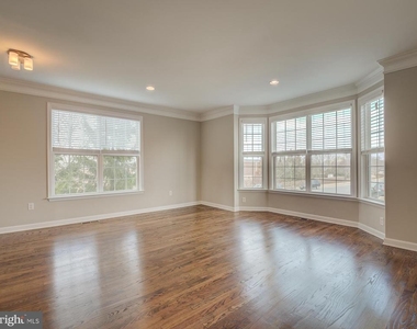 42451 Magellan Square - Photo Thumbnail 7