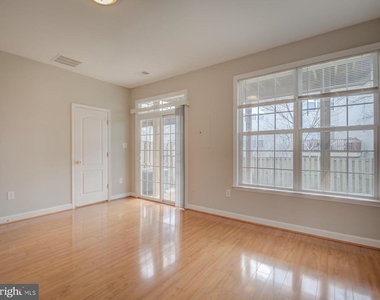 42451 Magellan Square - Photo Thumbnail 34