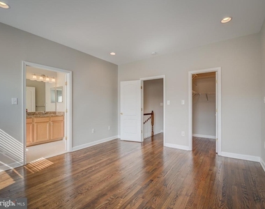 42451 Magellan Square - Photo Thumbnail 21