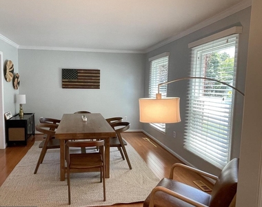 502 Clagett Street Sw - Photo Thumbnail 1