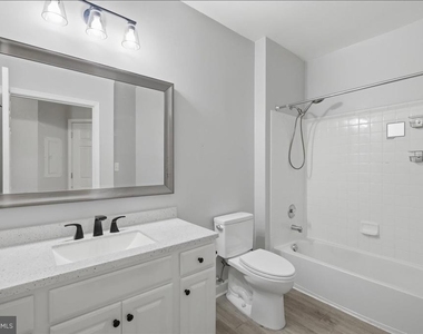 21228 Mcfadden Square - Photo Thumbnail 19