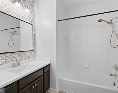 21228 Mcfadden Square - Photo Thumbnail 18