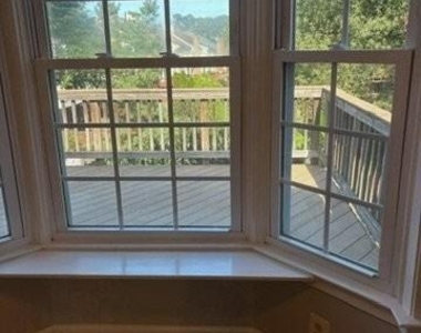 5142 Woodford Drive - Photo Thumbnail 3