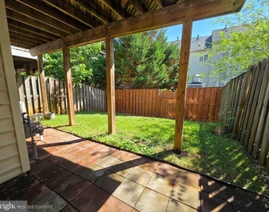 8091 Samuel Wallis Street - Photo Thumbnail 20