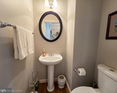 8091 Samuel Wallis Street - Photo Thumbnail 8