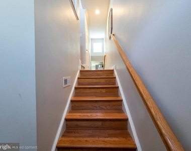 8091 Samuel Wallis Street - Photo Thumbnail 9