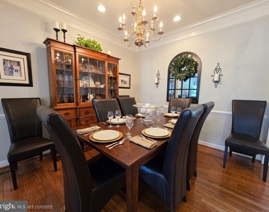 8091 Samuel Wallis Street - Photo Thumbnail 6