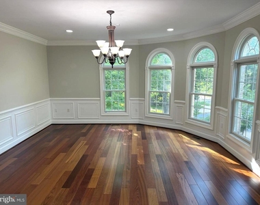 6529 Fairlawn Drive - Photo Thumbnail 30