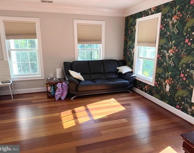 6529 Fairlawn Drive - Photo Thumbnail 20