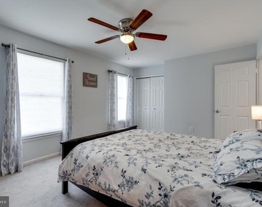 9013 Kerrydale Court - Photo Thumbnail 19
