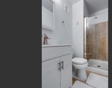 9013 Kerrydale Court - Photo Thumbnail 21