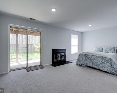 9013 Kerrydale Court - Photo Thumbnail 34