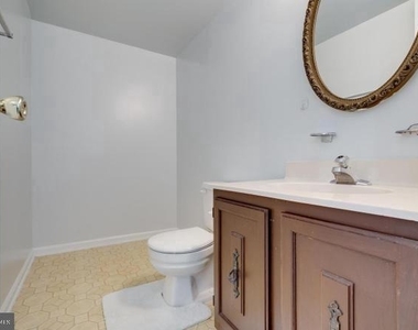 9013 Kerrydale Court - Photo Thumbnail 35