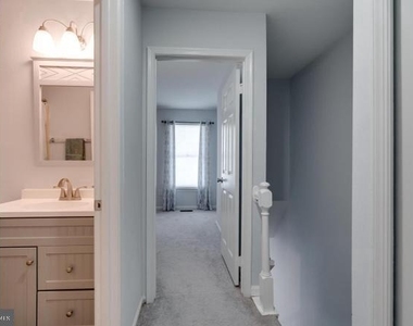 9013 Kerrydale Court - Photo Thumbnail 15