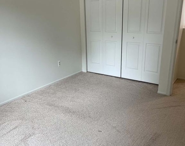 5944 Powells Landing Road - Photo Thumbnail 15