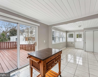 3503 Maple Court - Photo Thumbnail 18