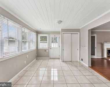 3503 Maple Court - Photo Thumbnail 14