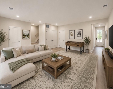 135 Heyford Dr - Photo Thumbnail 57