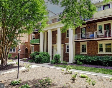 1403 E Abingdon Drive - Photo Thumbnail 28