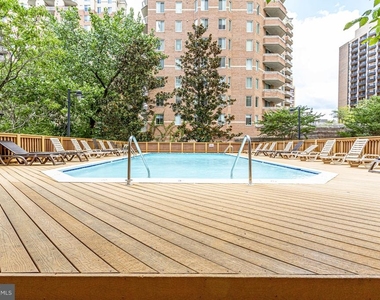 1211 S Eads Street - Photo Thumbnail 39