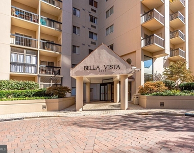 1211 S Eads Street - Photo Thumbnail 1