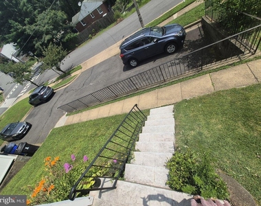 2210 S Lowell Street - Photo Thumbnail 3
