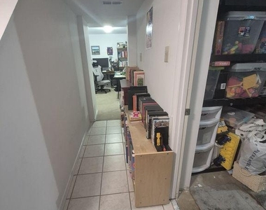 2210 S Lowell Street - Photo Thumbnail 6