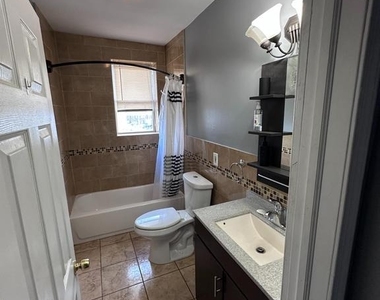 7000 Forrest Avenue - Photo Thumbnail 11