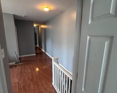 7000 Forrest Avenue - Photo Thumbnail 5