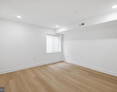 2503 N 12th Street - Photo Thumbnail 15